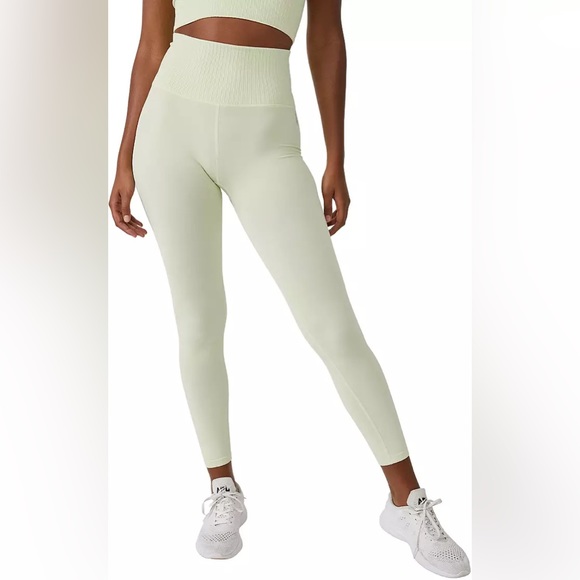 FP MOVEMENT || HighRise 7/8 Good Karma Legging in Whipped Lime - SZ XS/S ⭐️NWT⭐️ - Picture 4 of 7